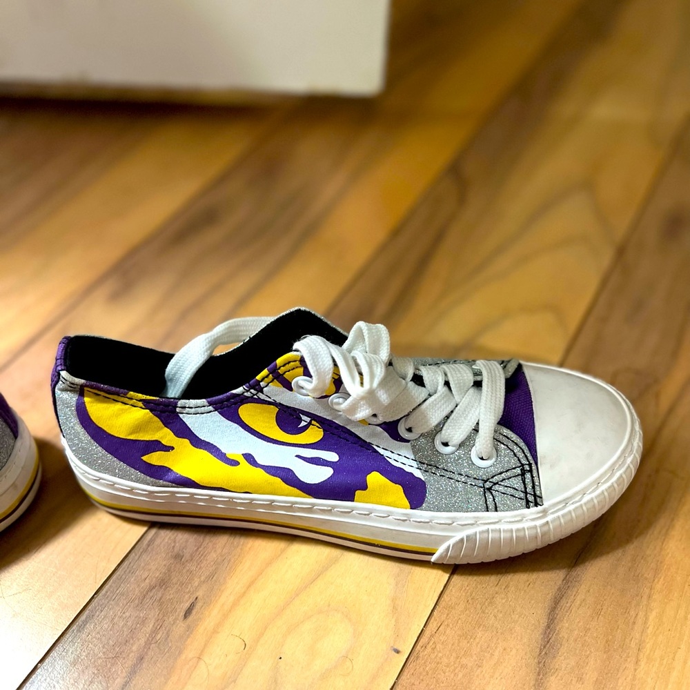 Cute LSU shoes!